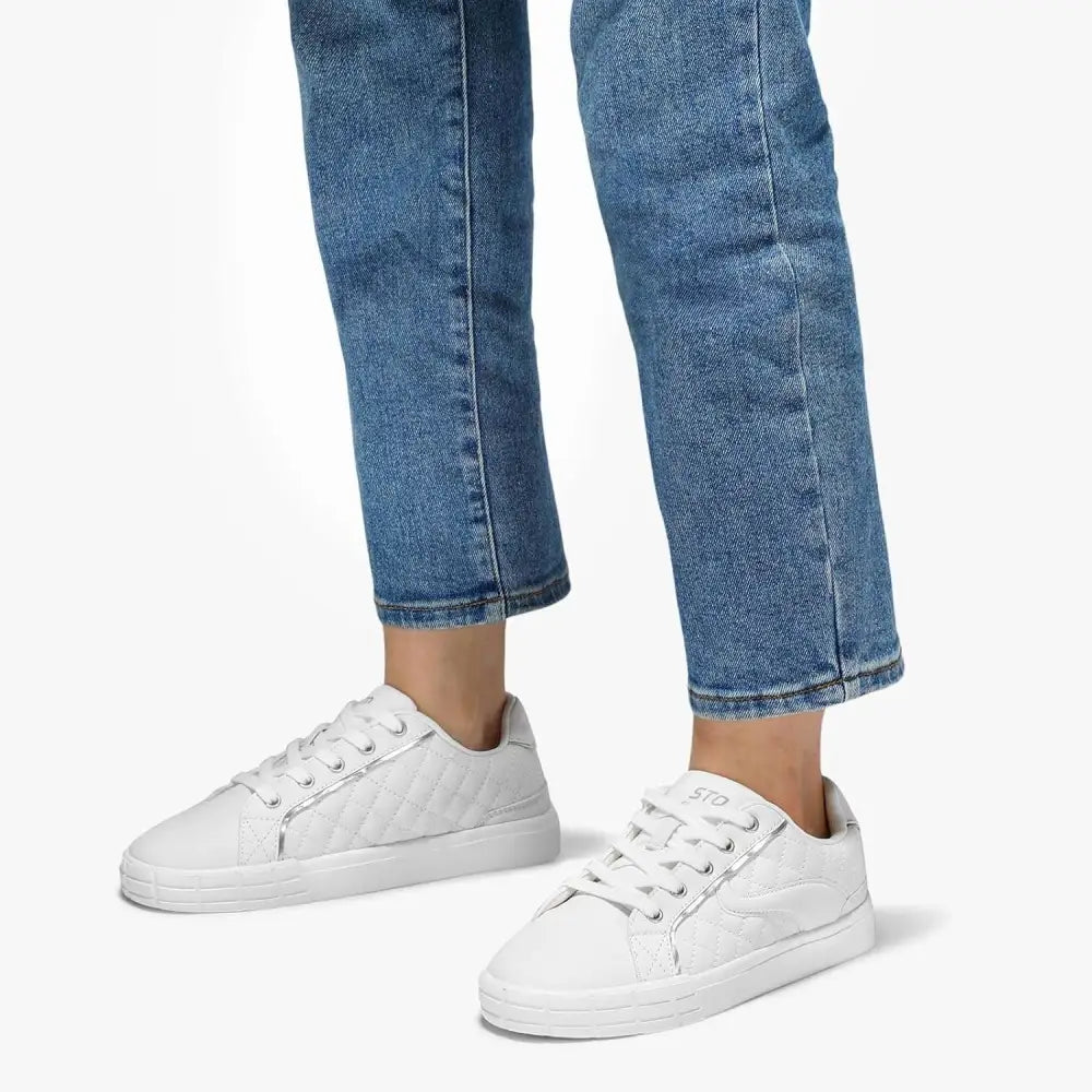 White quilted sneaker in STQ Womens Fashion Traiers Lace up Casual Shoes collection